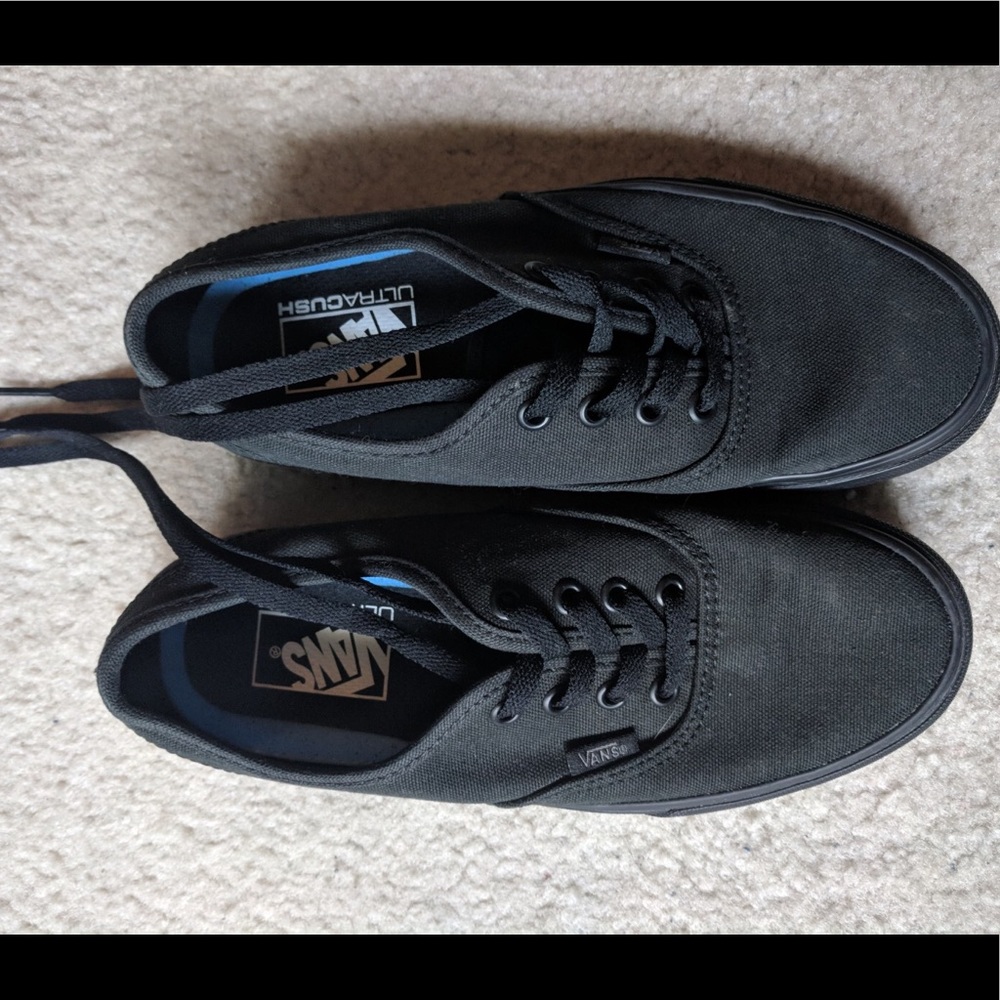 Authentic Black with Ultra Cush liner